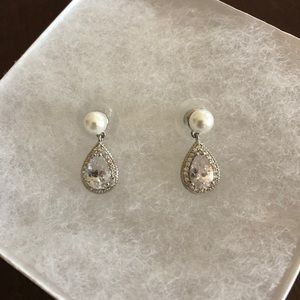 Wedding Diamond Dangle Earrings with Pearls